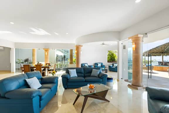 Luxe 3 King BR Villa | Infinity Pool + 220° Views